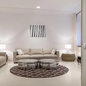 Pantheon Exclusive-rental In Apartment Rome