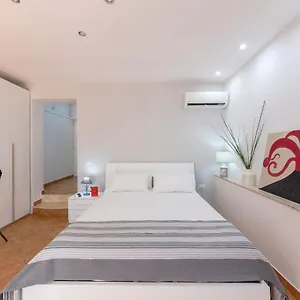 Masaniello Apartment Naples