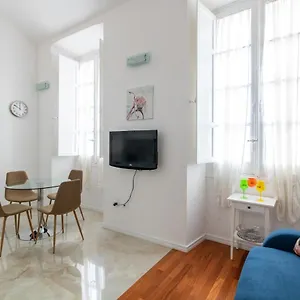 Apartament Hc Claudia, Cagliari