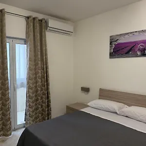 https://oreto-apartment.palermohotels.org
